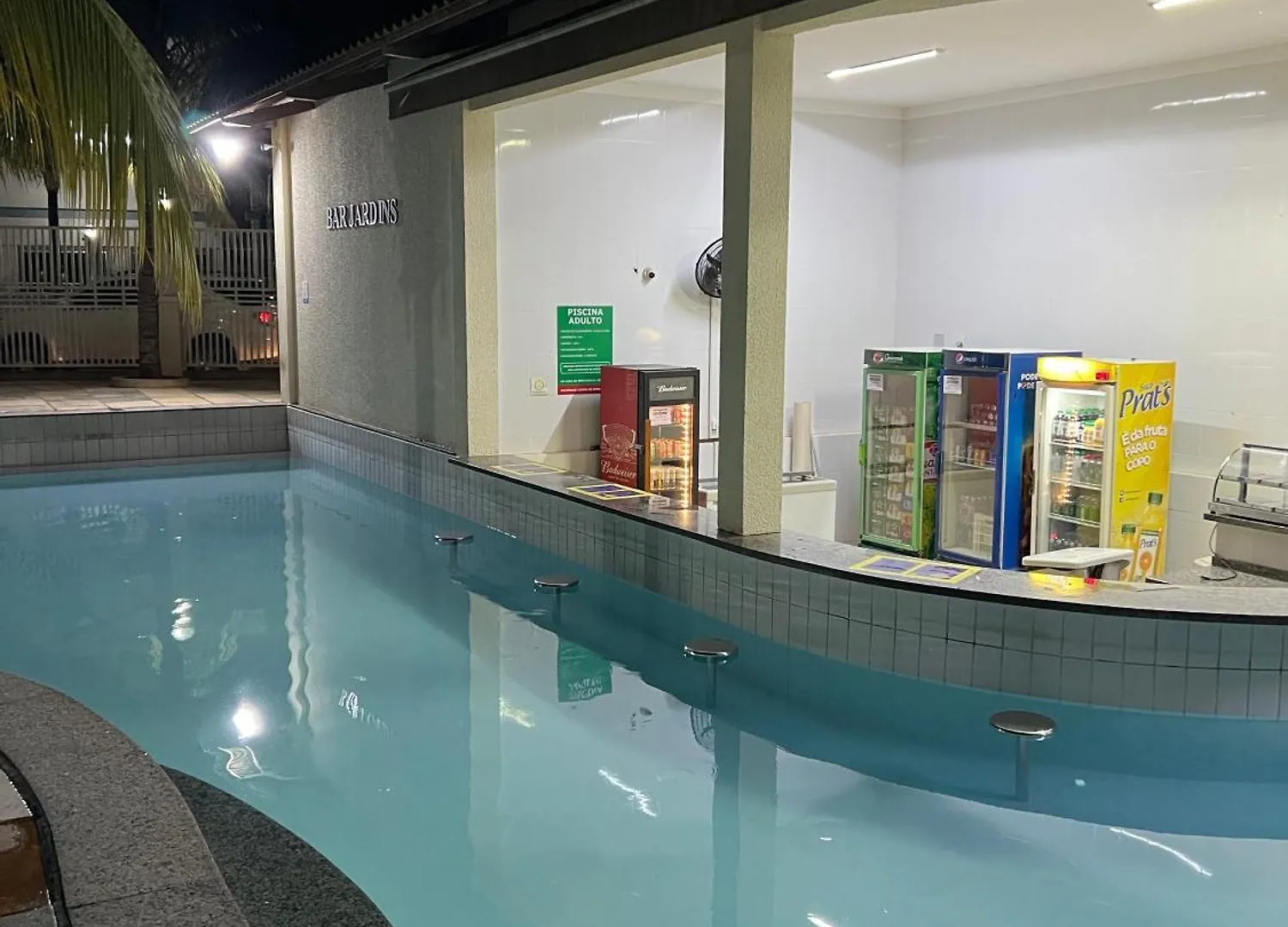 Apto Completo Com Parque Aquatico 24 Horas Lacqua Diroma Caldas Novas 0*,  Brasilien